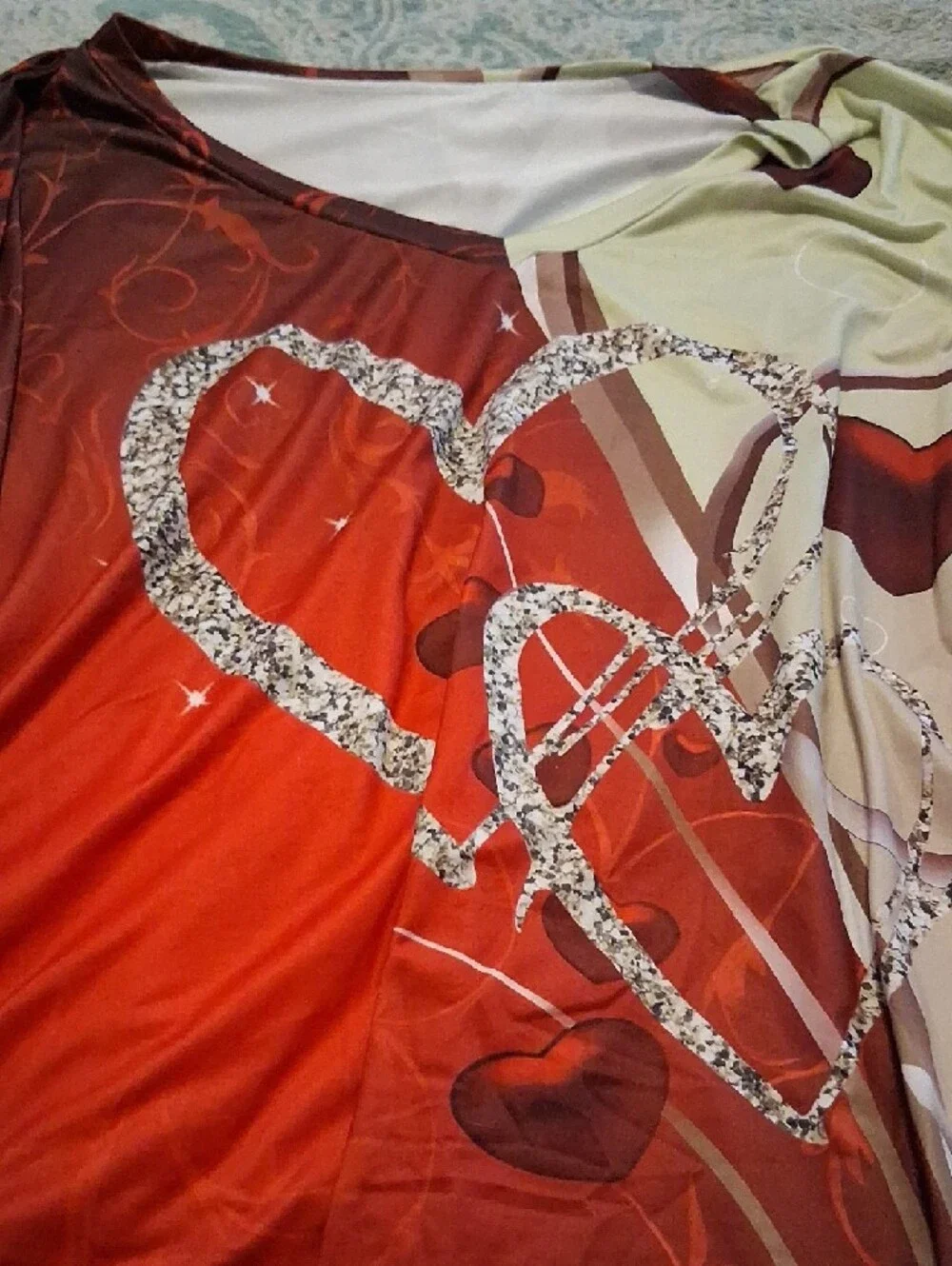 Women's Red Heart-Print Tunic Top - Picture 2 of 5